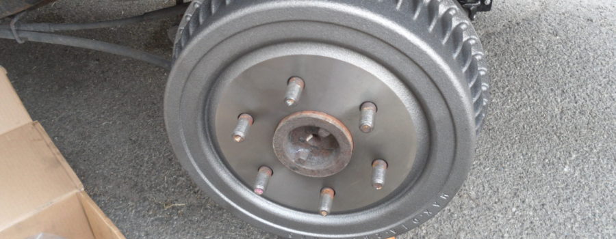 ’98 Chevy Tahoe replacing brake drums and shoes