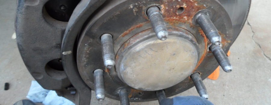 Front disc brakes 2001 Chevy Suburban